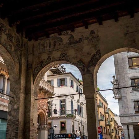 Holiday Treviso Suite Venezia Екстериор снимка
